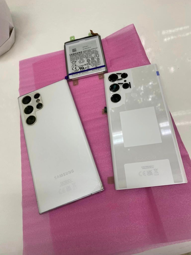 GSM Сервиз Samsung Galaxy S22 Ultra - SM Mobile Varna